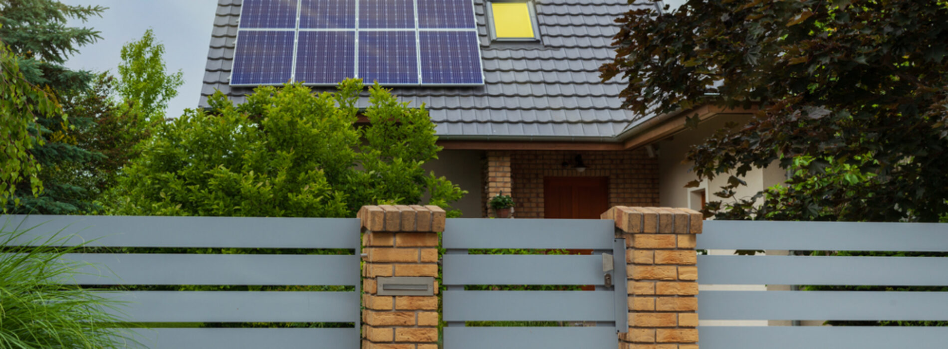 Energia odnawialna w Twoim inteligentnym domu – oszczędność, bezpieczeństwo, ekologia